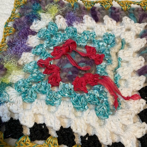Sensory Square - handmade crochet fidget mat - Picture 2 of 6